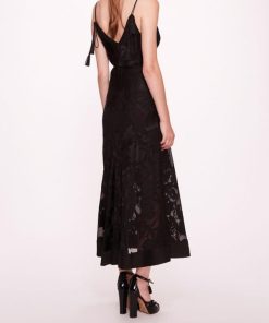 Mountainmodernwear.shopb92409f684 2