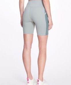 Mountainmodernwear.shopeadb3d9897 2